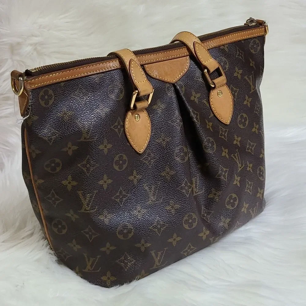 💯 Authentic Louis Vuitton Palermo 🍀